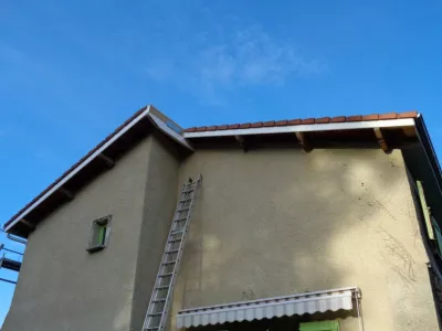 planche de rive pvc blanc